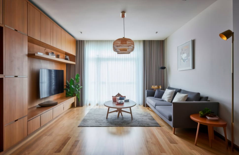 Decluttered living space?>